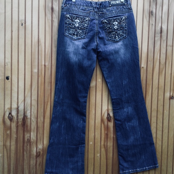 Premiere by Rue21 Low Rise Classic Boot Size 7/8 - Picture 2 of 8